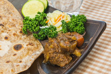 カレーとチャパティ