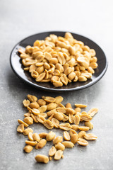 Roasted salted peanuts