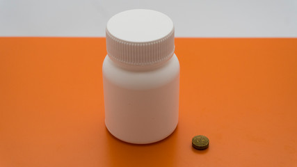 drug container with pill