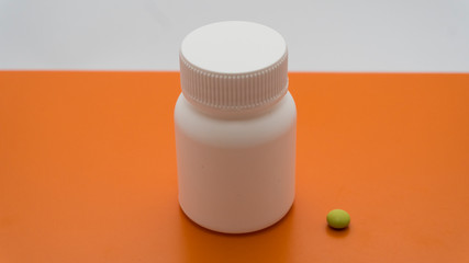 drug container with pill