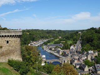 Obraz premium Dinan en Bretagne, France, août 2019
