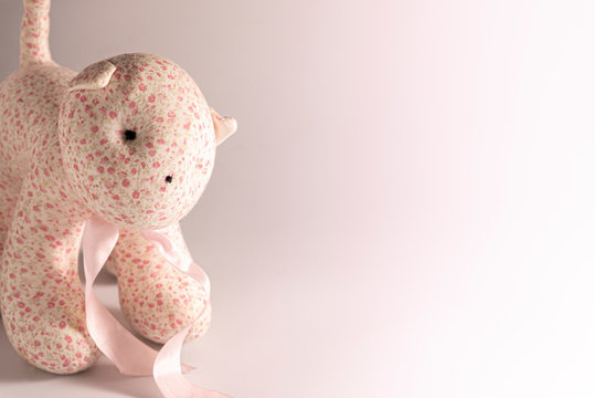 Peluche gatito floreado
