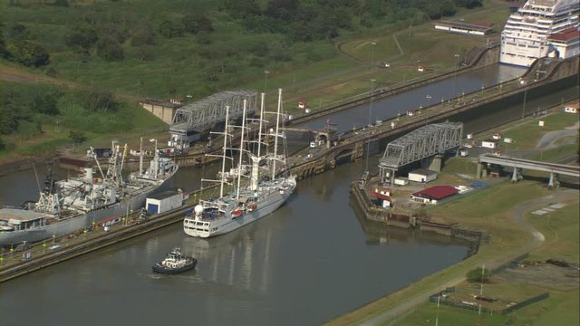 "AGUA CLARA LOCKS" -COLON-PANAMA CANAL-APRIL 15, 2015: Overflight over Gatun Lake, "Fragatta" ships and cargo ships, Panama Canal, filmed by day with Cineflex stabilization 5-Axis camera systems