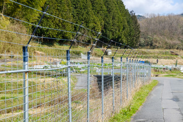 電磁柵　電気柵　農業　畑　獣害対策　フェンス　田舎