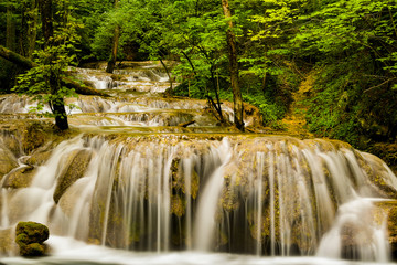 Bei-Eye Waterfall in Cheile Nerei-Beusnita National Park. - 334912280