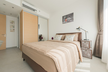 Beautiful Interior design modern Bedroom