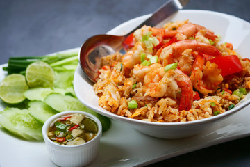 Fried rice with shrimp 