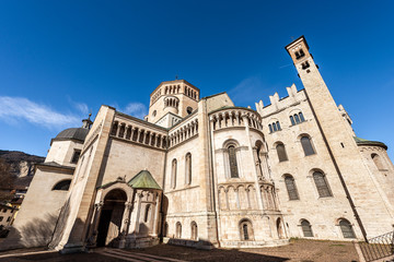 Fototapeta premium San Vigilio Cathedral (Duomo di Trento, 1212-1321) in Romanesque and Gothic style, Trento downtown, Trentino-Alto Adige, Italy, Europe