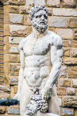 statue of the Italian Florentine Renaissance: Hercules and Cacus