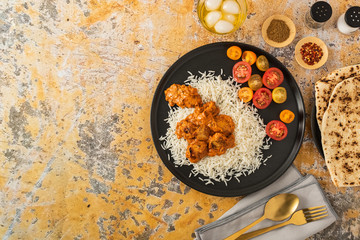 Chicken Tikka Masala and naan