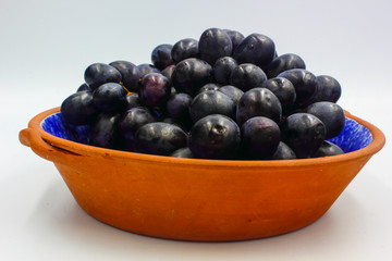 bowl of grapes