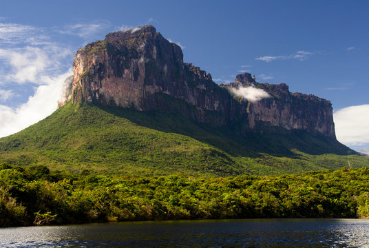 Auyan Tepui - table mountain in National Park Canaima, Venezuela