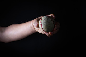 左投げ投手の変幻自在の変化球