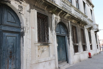 old houses in venice italy