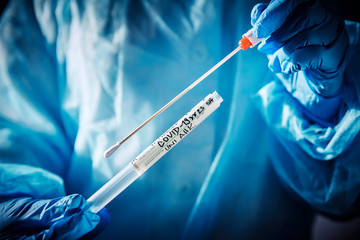 Covid 19 Test in labor