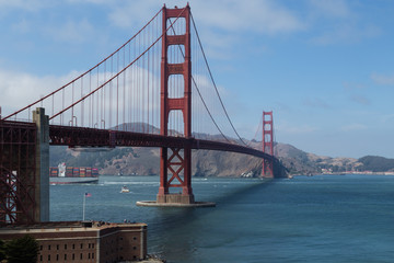 Fototapeta na wymiar Golden Gate Bridge in San Francisco California, USA