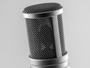 Mikrofon profesjonalny do nagrywania głosu