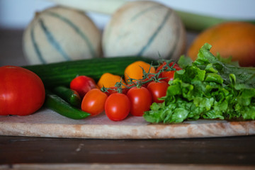 Préparation de Salade Végétarienne