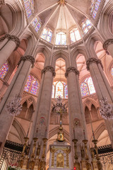Fototapeta na wymiar Kathedrale von Le Mans - Frankreich - wunderschön 
