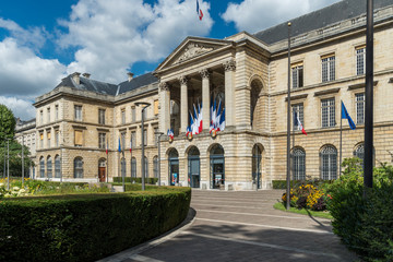 Fototapeta na wymiar Rathaus in Rouen