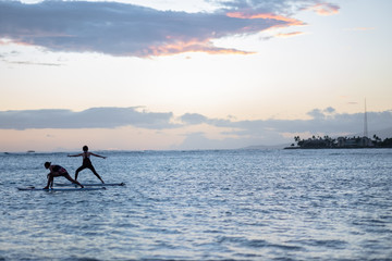 Naklejka premium Sunset over pacific ocean, honolulu, HI, September 11, 2018