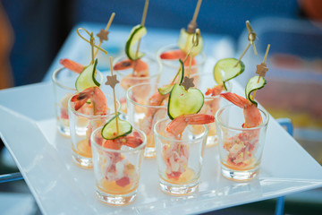 Shrimp dancing menu Food for parties in the garden Organize a buffet party
