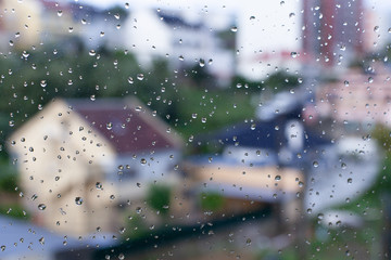 Água sobre o vidro após chuva © IsraelFD