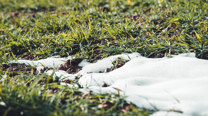 Nieve al final del invierno
