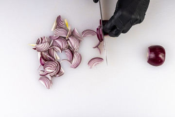 
onion slicing for restaurant kitchen