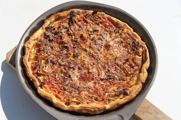 Picker pie mustard ham cheese tomato and onion