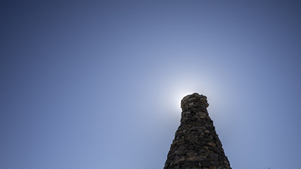 태양을 머금고있는 기원탑