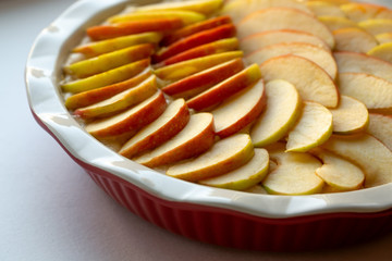 charlotte pie cooking process. homemade apple pie recipe. Step 10