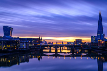 Thames Dawn Fire