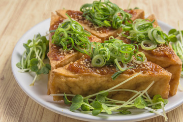 厚揚げの胡麻だれ焼き