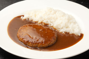 ハンバーグカレー