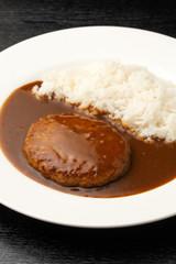 ハンバーグカレー