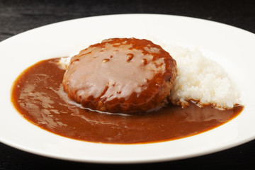 ハンバーグカレー