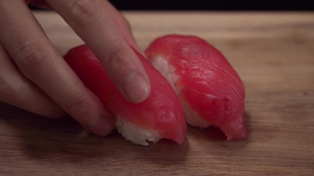 握り寿司　まぐろ