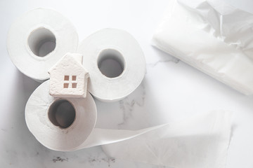 トイレットペーパー、トイレ、紙、日用品、ティッシュ