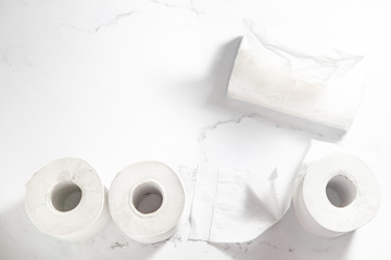 トイレットペーパー、トイレ、紙、日用品、ティッシュ