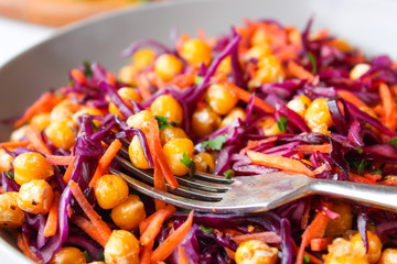 Vegetable salad with chickpeas