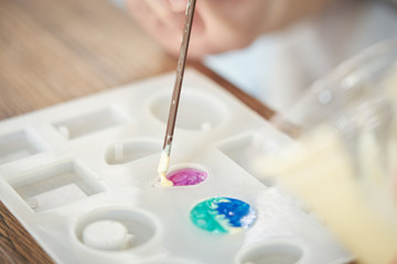 Dropping white color resin to resin mold , process of prepare for make an accessories