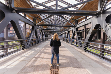 Pedestrian bridge made of metal structures