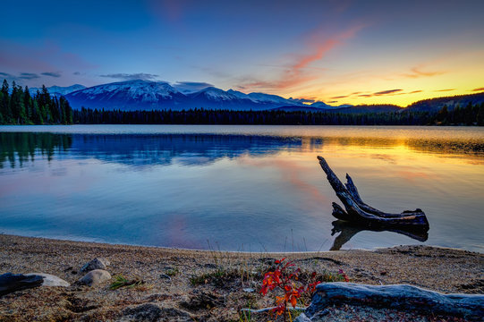 Anette Lake, Jasper Alberta Kanada travel destination