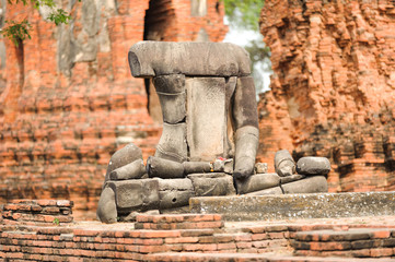 Fototapeta na wymiar Ancient Lord Buddha face of Wat Mahathat , Ayutthaya,Thailand