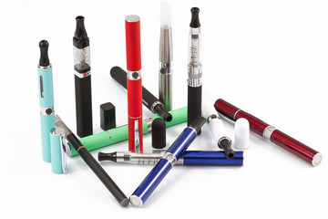 Sigarette elettroniche set assortite raccolta vari colori e modelli