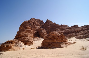 Fototapeta na wymiar The Sands and mountains of the Sinai desert