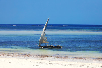 Obraz premium Boat at Diani Beach - Galu Beach - Kenya, Africa