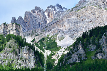 Die Berge um Cortina d’Ampezo in Italien	