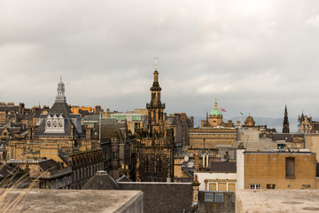 Fototapeta na wymiar Vista della città di Edinburgo, Scozia